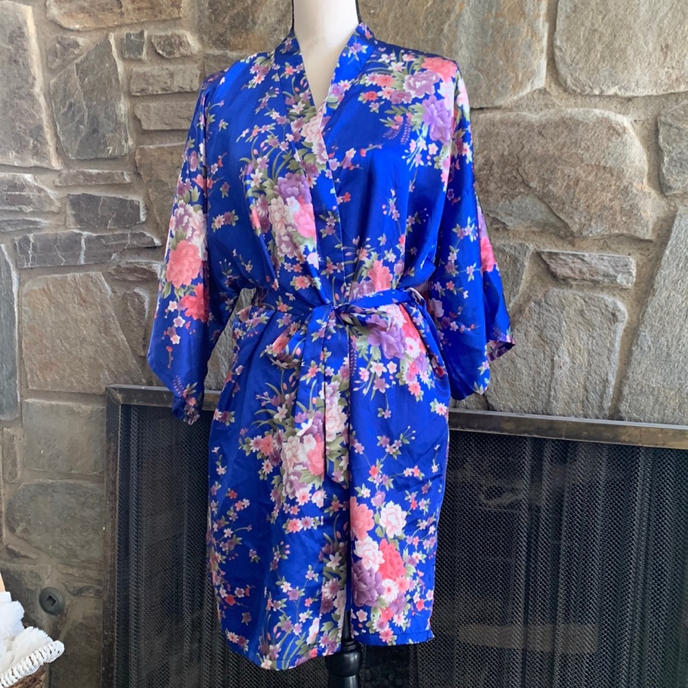 Floral silky Robe OS